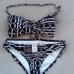 Michael kors black and white bikini